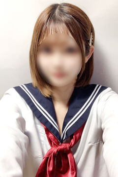 完全業界未経験!S級スレンダー美少女のなみさんのご紹介です! 画像