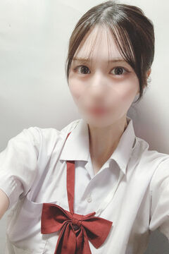 未経験S級スレンダーFカップのゆうかさんのご紹介です! 画像